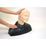 Simulador de Examen de oido tono claro marca Kyoto Kagaku